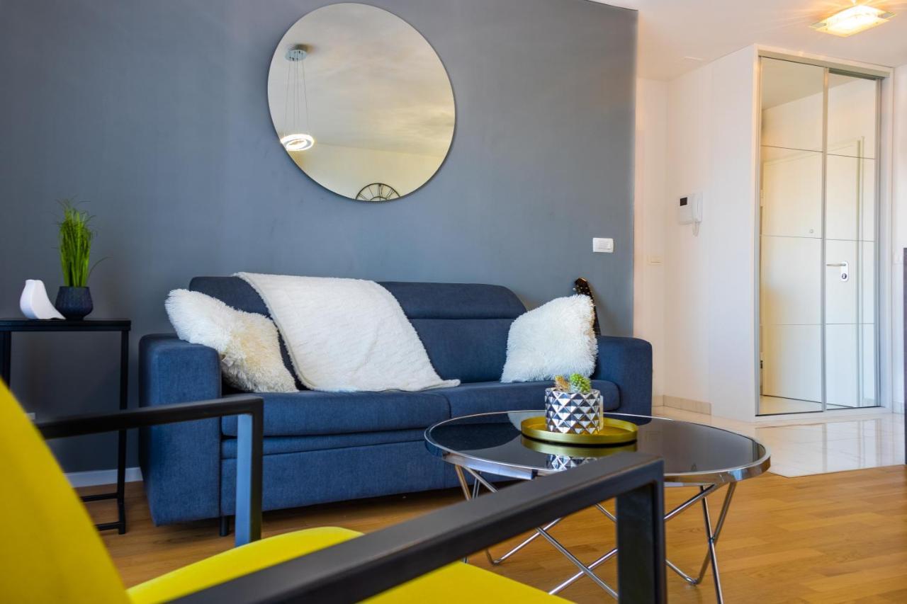 Sea Side Apartment Split Exterior foto