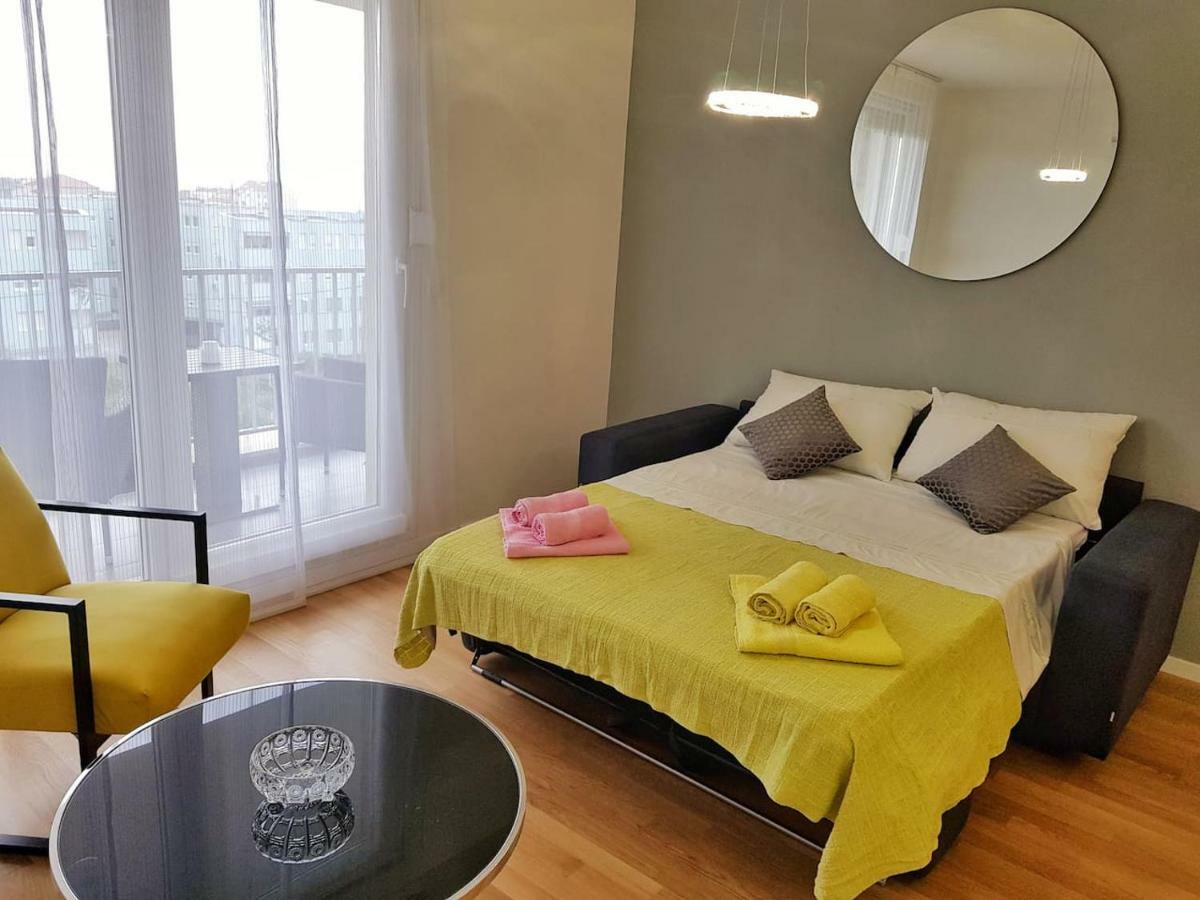 Sea Side Apartment Split Exterior foto